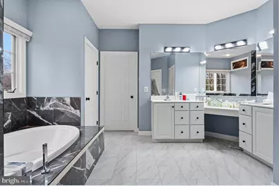 4924 Berkshire Woods Drive, Fairfax, VA 22030 - Photo 28