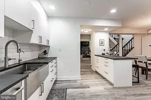 2045 Winged Foot Ct, Reston, VA 20191 - Photo 18