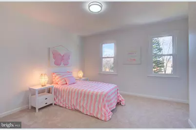 929 Holly Creek Drive, Great Falls, VA 22066 - Photo 16