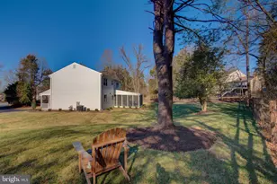 929 Holly Creek Dr, Great Falls, VA 22066 - Photo 24