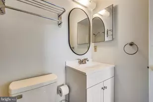 3032 Braxton Wood Ct, Fairfax, VA 22031 - Photo 20