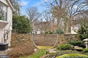 8527 Pappas Way, Annandale, VA 22003 - Photo 8