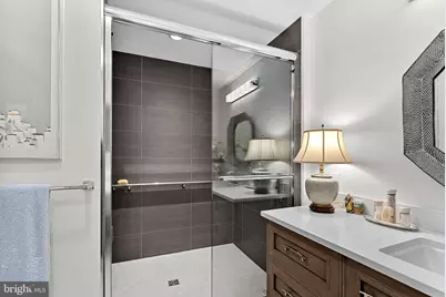 8527 Pappas Way, Annandale, VA 22003 - Photo 32