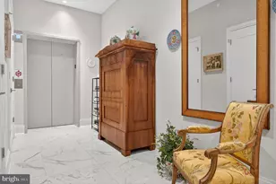 7887 Jones Branch Dr, McLean, VA 22102 - Photo 4