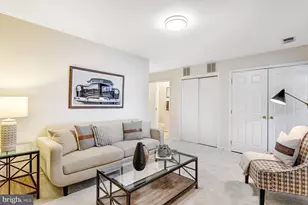 6240 Frosty Winter Ct, Centreville, VA 20120 - Photo 4