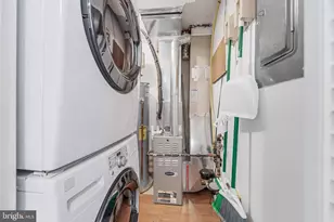 12154 Captiva Ct, Reston, VA 20191 - Photo 14