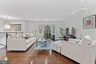 1411 Aldenham Ln, Reston, VA 20190 - Photo 4