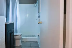 8518 Forest St, Annandale, VA 22003 - Photo 44