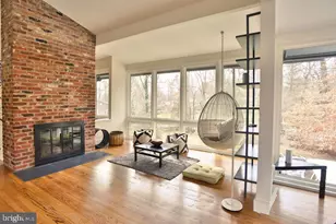 8518 Forest St, Annandale, VA 22003 - Photo 4