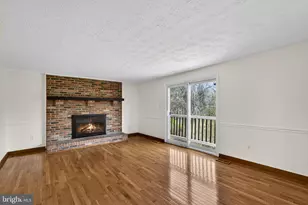 1153 Kettle Pond Ln, Great Falls, VA 22066 - Photo 10