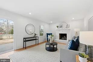 9416 Mt Vernon Cir, Alexandria, VA 22309 - Photo 4