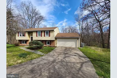 3200 Holly Berry Court, Falls Church, VA 22042 - Photo 4