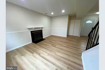 13314 Hollinger Avenue, Fairfax, VA 22033 - Photo 4