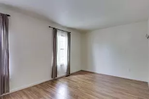 8461 Diablo Ct, Alexandria, VA 22309 - Photo 12