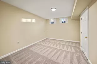 13100 Rockpointe Ct, Clifton, VA 20124 - Photo 32