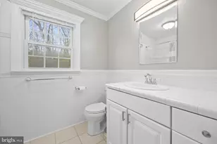 8104 Viola St, Springfield, VA 22152 - Photo 36