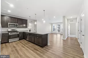 3925 Fair Ridge Dr, Fairfax, VA 22033 - Photo 12