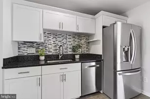 6535 Old Chesterbrook Rd, McLean, VA 22101 - Photo 18