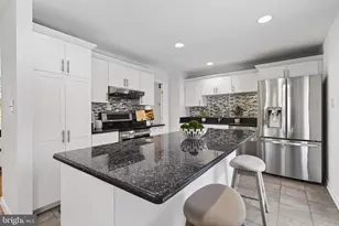 6535 Old Chesterbrook Rd, McLean, VA 22101 - Photo 16