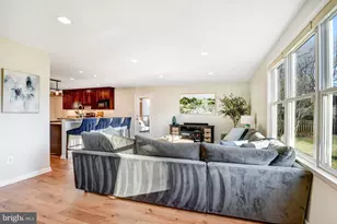 13631 Ellendale Dr, Chantilly, VA 20151 - Photo 20