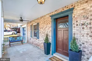 13631 Ellendale Dr, Chantilly, VA 20151 - Photo 4