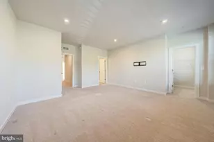 13504 Innovation Station Loop, Herndon, VA 20171 - Photo 24