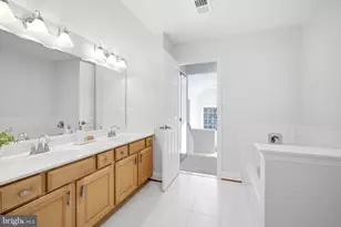 11866 Timber Knoll Ct, Herndon, VA 20170 - Photo 62