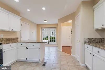 11620 Old Brookville Court, Reston, VA 20194 - Photo 12