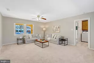 13128 Moss Ranch Ln, Fairfax, VA 22033 - Photo 22