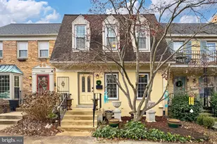 7371 Montcalm Dr, McLean, VA 22102 - Photo 4