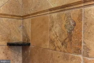 7371 Montcalm Dr, McLean, VA 22102 - Photo 30