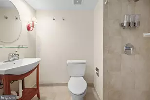 5904 Mt Eagle Dr, Alexandria, VA 22303 - Photo 22