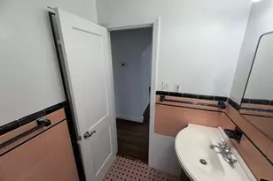 9704 Blake Ln, Fairfax, VA 22031 - Photo 12