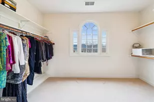 11046 Heathland Dr, Oakton, VA 22124 - Photo 50