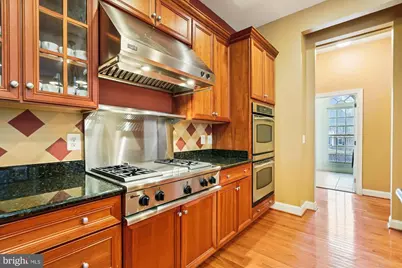 11046 Heathland Drive, Oakton, VA 22124 - Photo 20