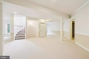 11046 Heathland Dr, Oakton, VA 22124 - Photo 62