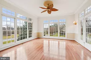 11046 Heathland Dr, Oakton, VA 22124 - Photo 30