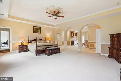 11046 Heathland Drive, Oakton, VA 22124 - Photo 46
