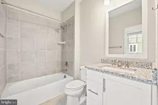 6712 Dean Dr, McLean, VA 22101 - Photo 30