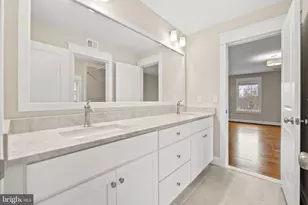 6712 Dean Dr, McLean, VA 22101 - Photo 42