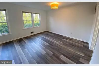 3116 Cedar Grove Drive, Fairfax, VA 22031 - Photo 6