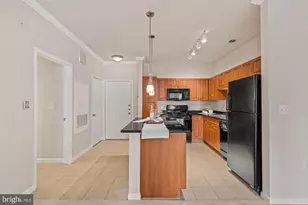 12956 Centre Park Cir, Herndon, VA 20171 - Photo 6