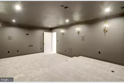 8302 Robey Avenue, Annandale, VA 22003 - Photo 92