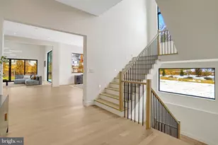 8302 Robey Ave, Annandale, VA 22003 - Photo 58