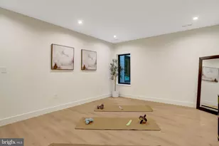 8302 Robey Ave, Annandale, VA 22003 - Photo 94