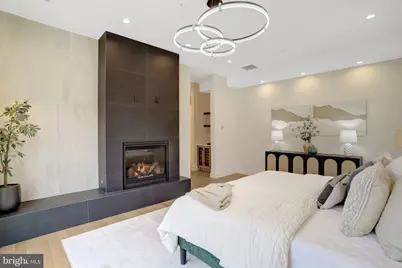 8302 Robey Avenue, Annandale, VA 22003 - Photo 44