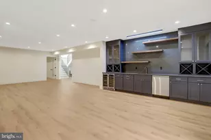 8302 Robey Ave, Annandale, VA 22003 - Photo 90