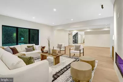 8302 Robey Avenue, Annandale, VA 22003 - Photo 86