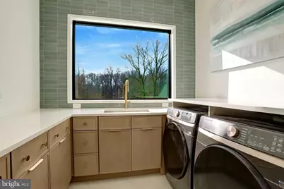 8302 Robey Avenue, Annandale, VA 22003 - Photo 78