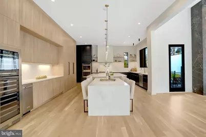 8302 Robey Avenue, Annandale, VA 22003 - Photo 22